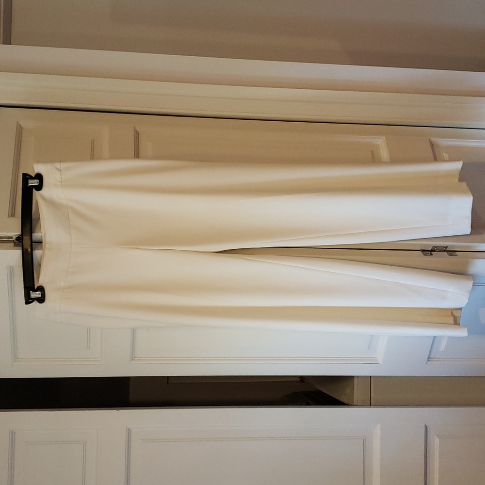 Beautiful Black House White Market Trousers